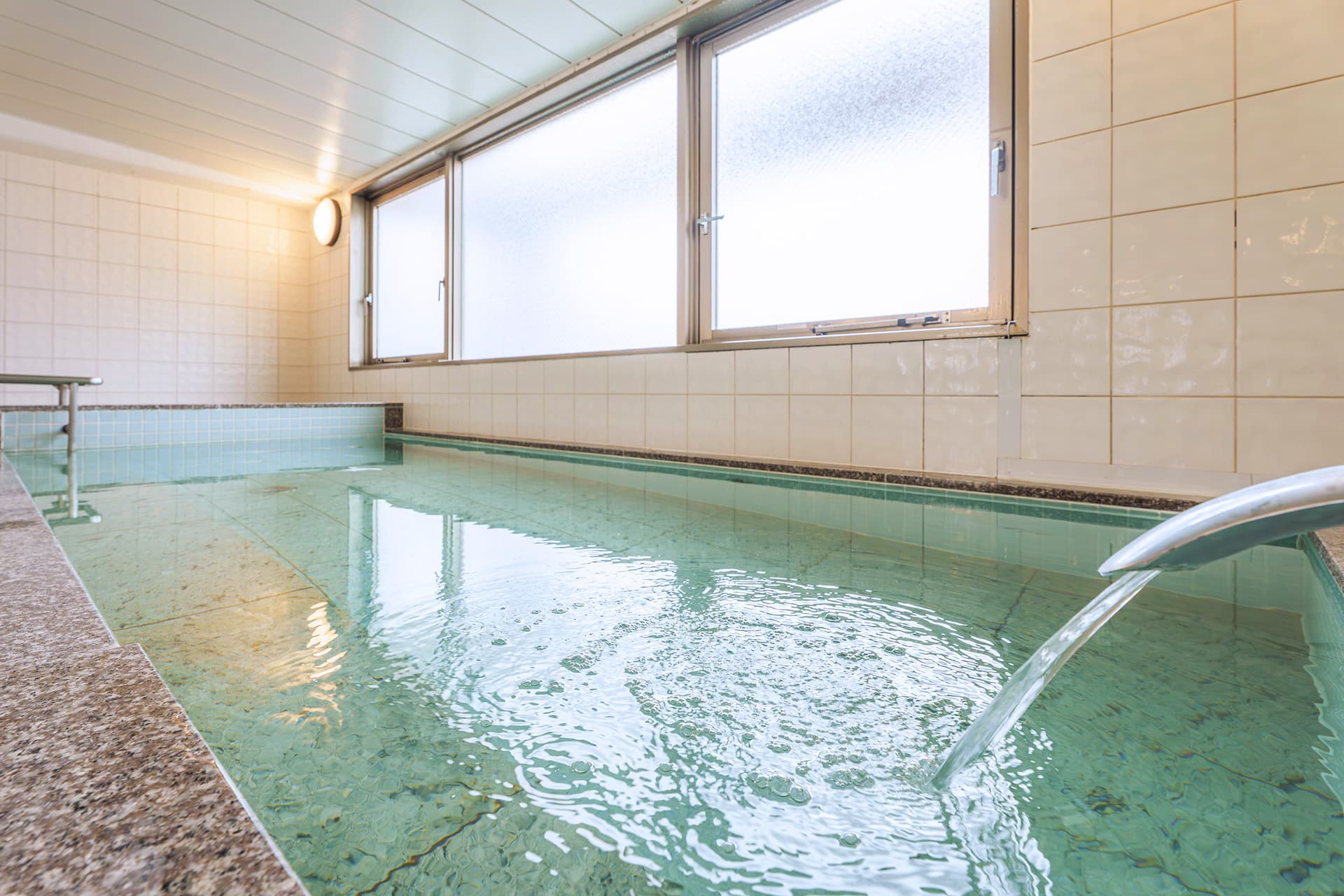 長野リンデンプラザホテルは快適な空間とおもてなしでお客さまをお迎えいたします。